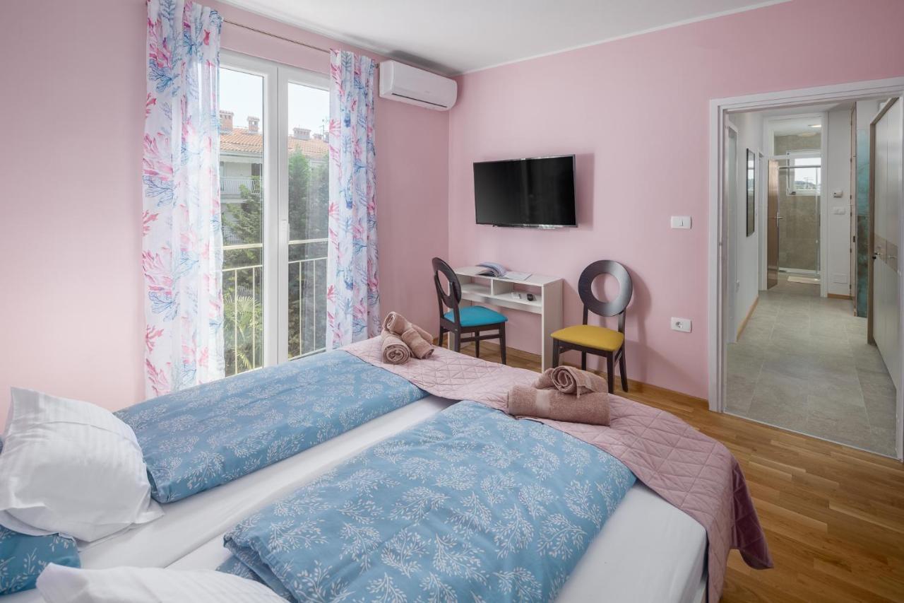 Bellavista With Amazing View Apartment Porec